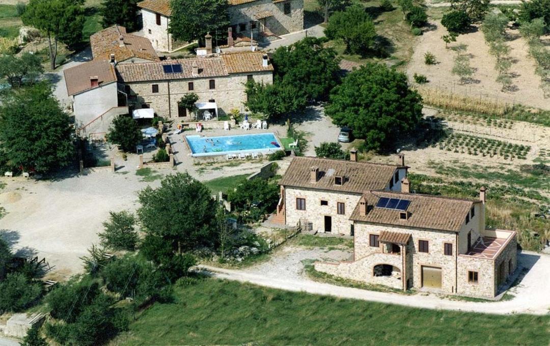 Photo of Others in Cignan Bianco