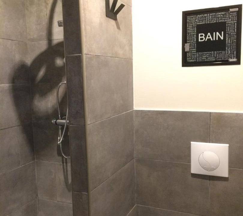 Photo of Bathroom in Thiviers