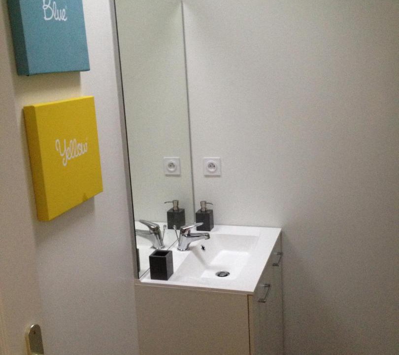 Photo of Bathroom in Bordeaux Golden Triangle