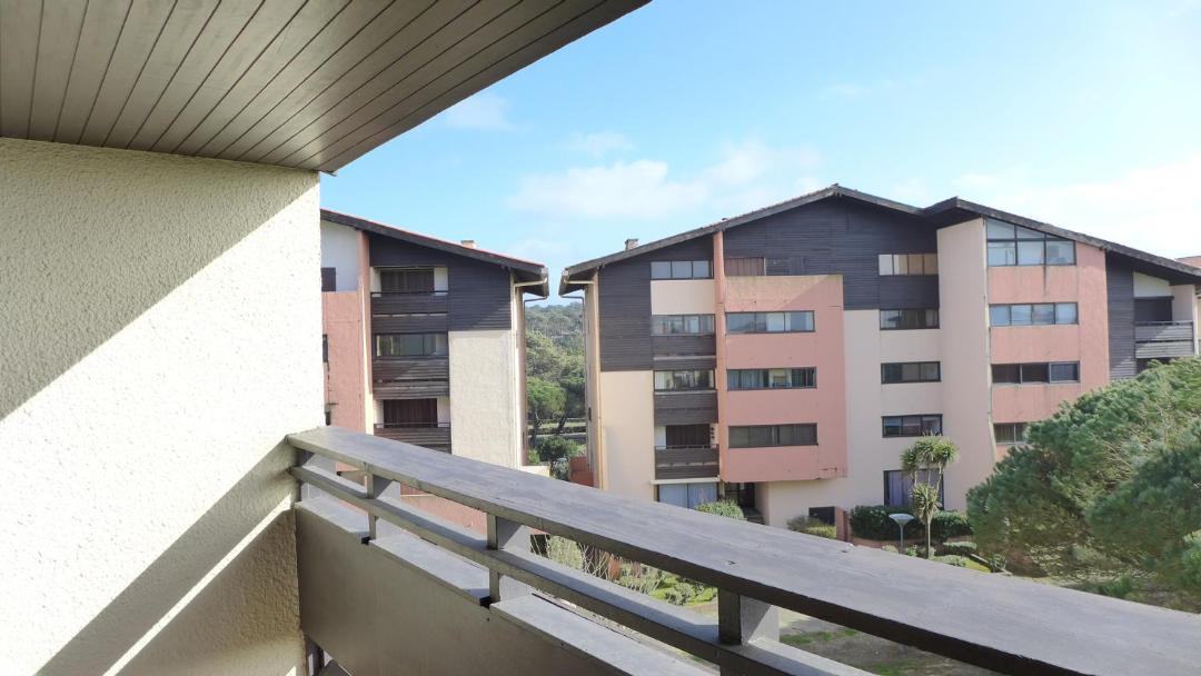 Photo of Buildings in Le Penon