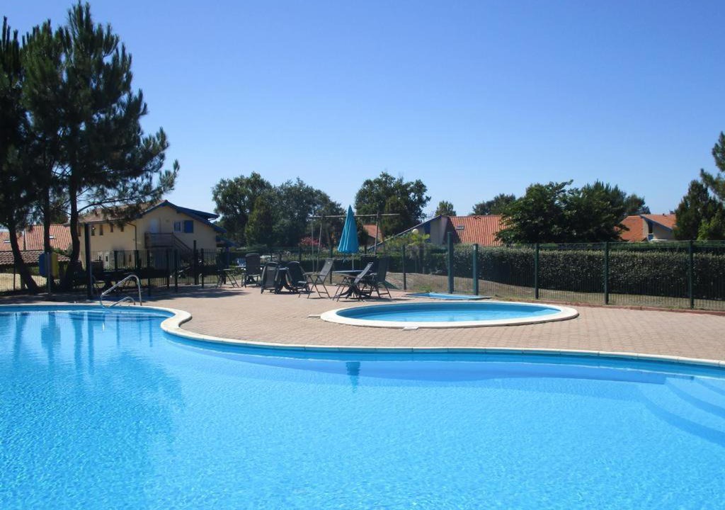 Photo of Outdoor in Saint-Julien-en-Born