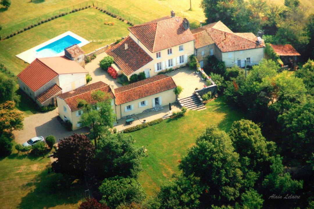 Photo of Others in Saint-Pierre-de-Buzet