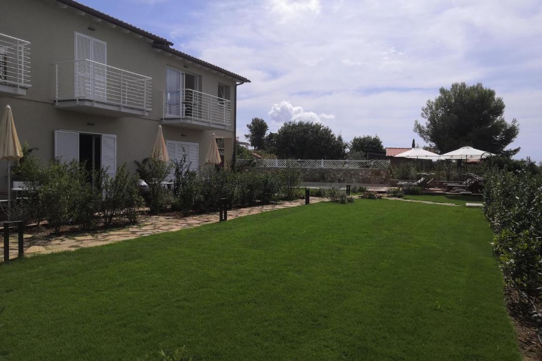 Photo of Buildings in Lacona