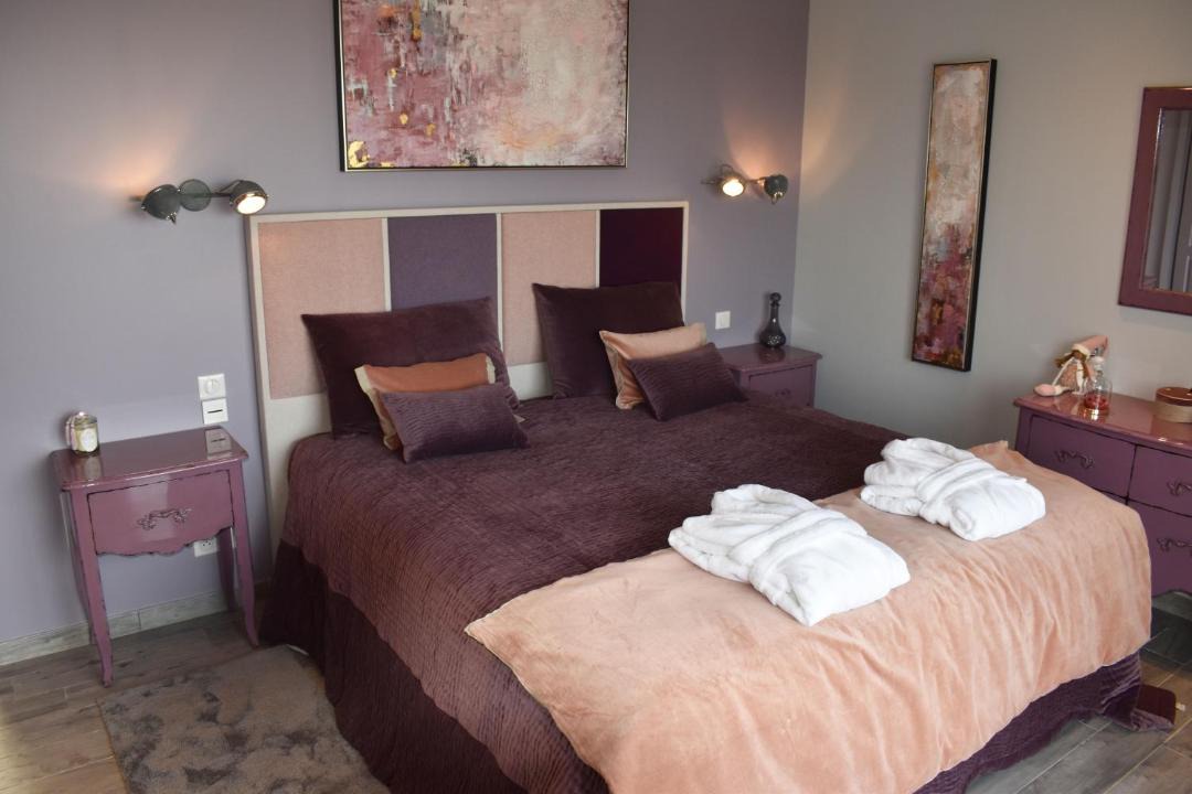 Photo of Bedroom in Monbazillac