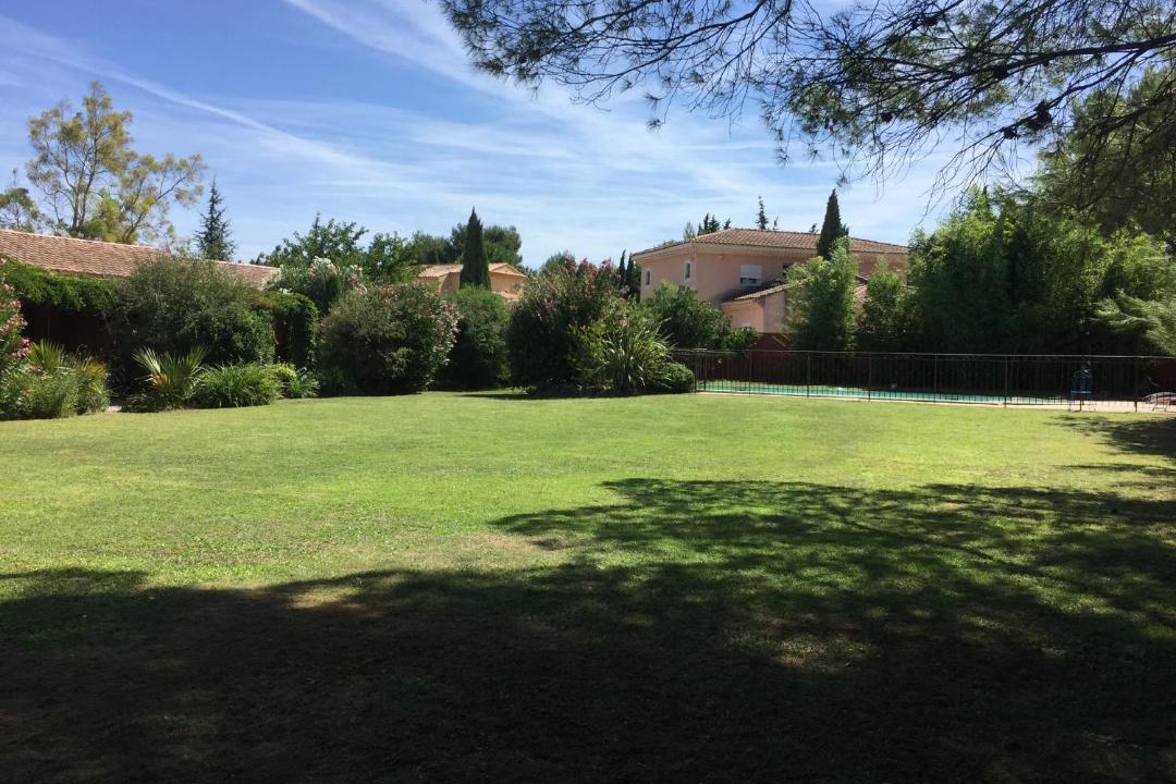 Photo of Others in Carpentras