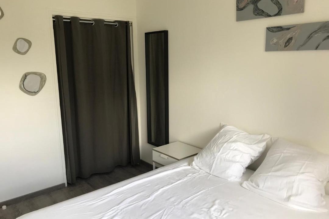 Photo of Bedroom in Senille-Saint-Sauveur