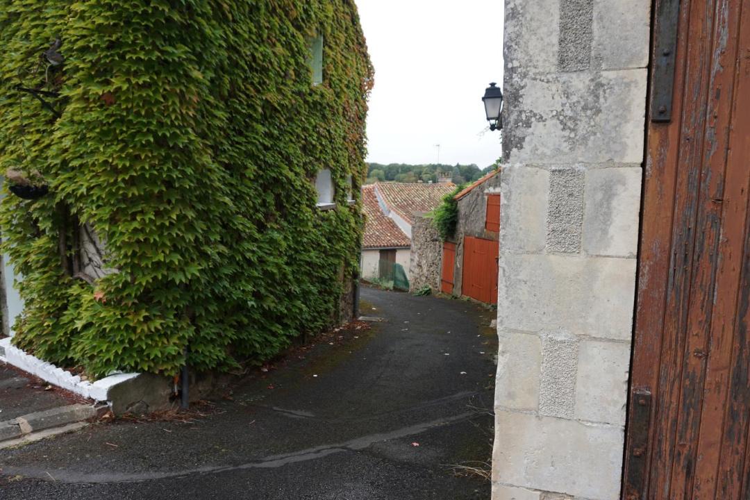 Photo of Buildings in L'Isle-Jourdain