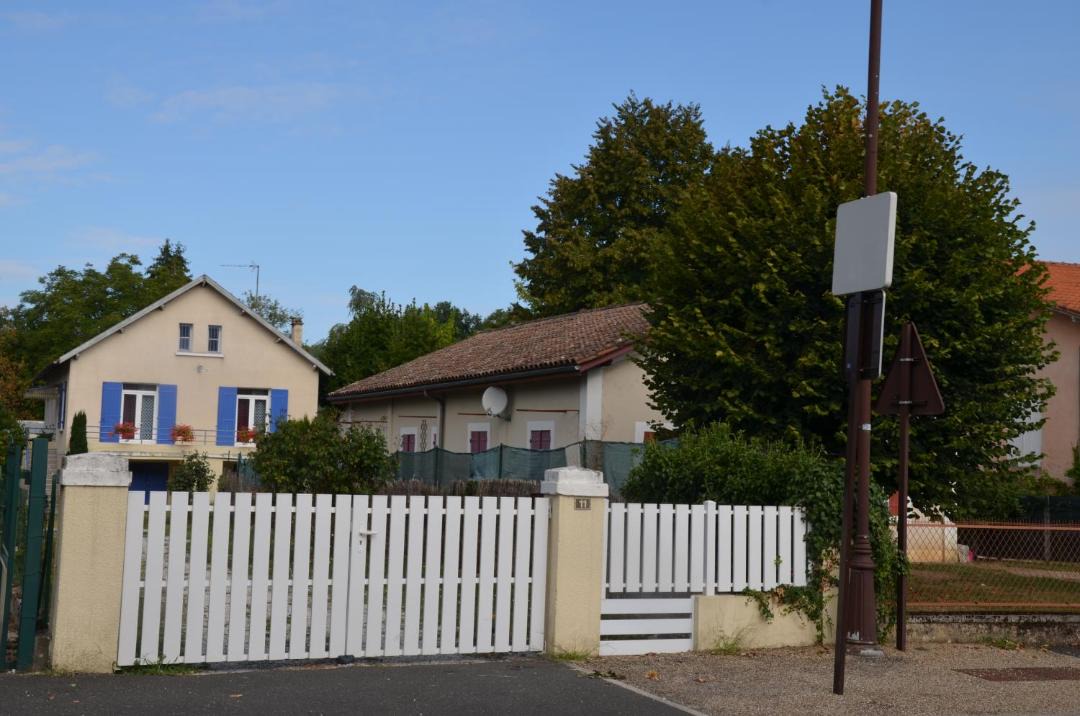 Photo of Buildings in Sarliac-sur-l'Isle