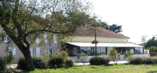 Photo of Buildings in Port-des-Barques