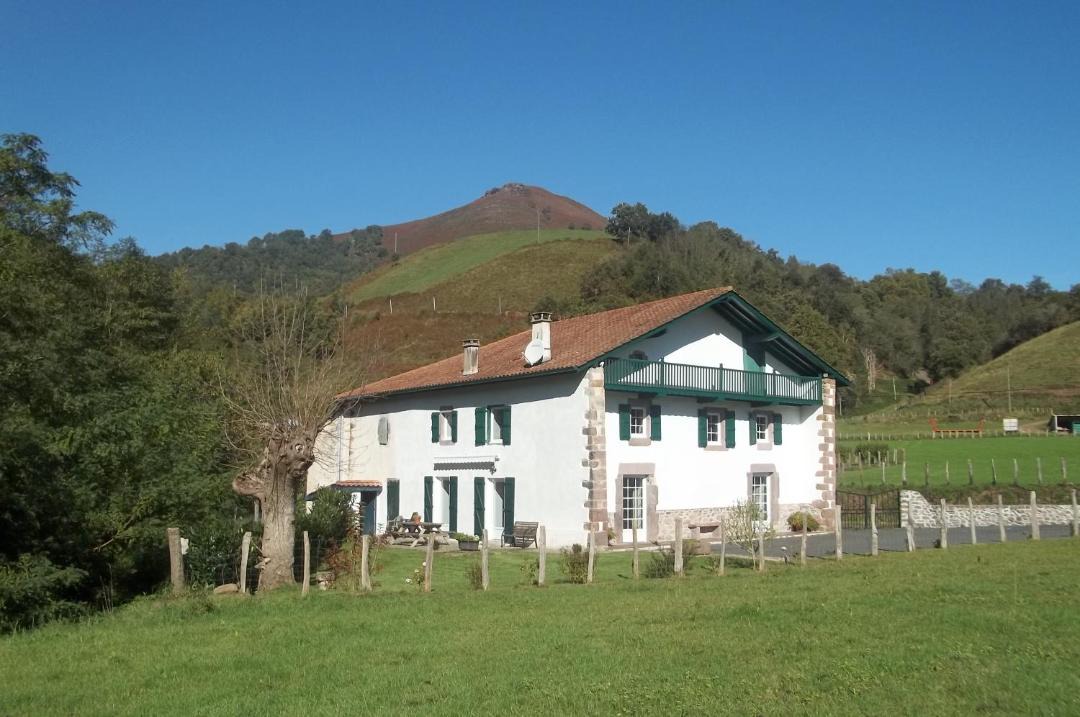 Photo of Buildings in Bidarray