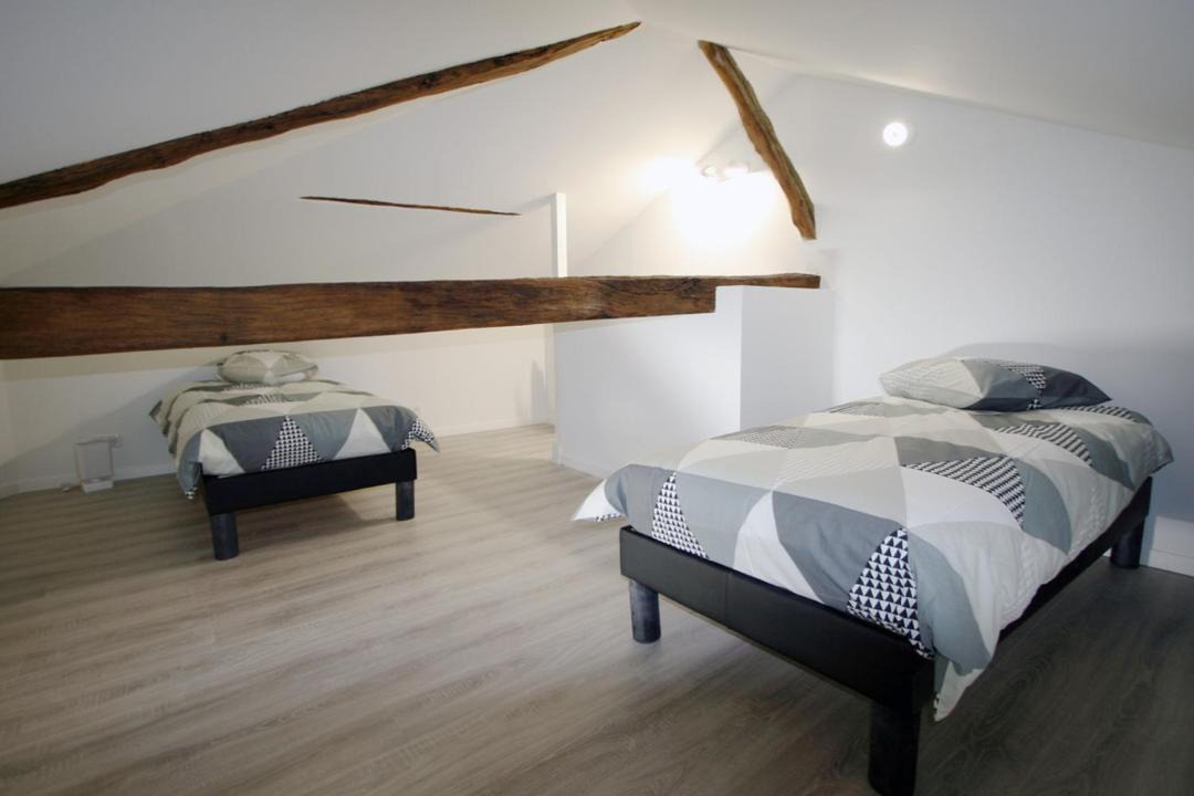 Photo of Bedroom in La Tour-Blanche-Cercles