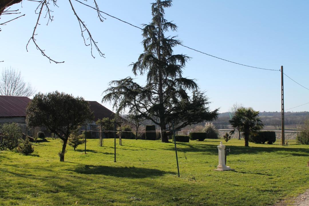 Photo of Others in Allas-Bocage