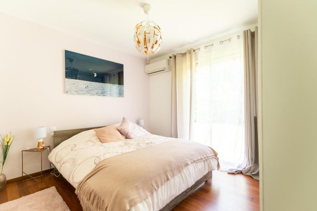Photo of Bedroom in Messanges