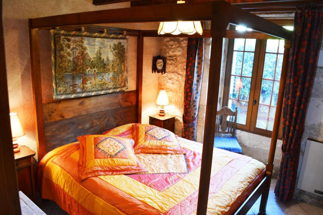 Photo of Bedroom in Thenac