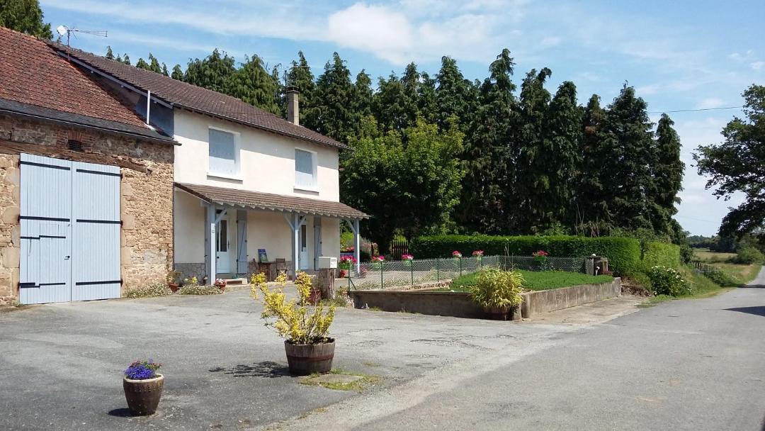 Photo of Others in Saint-Amand-Magnazeix