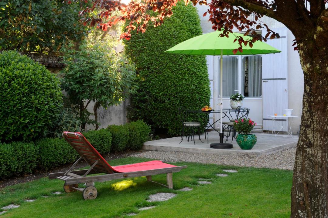 Photo of Others in Cognac