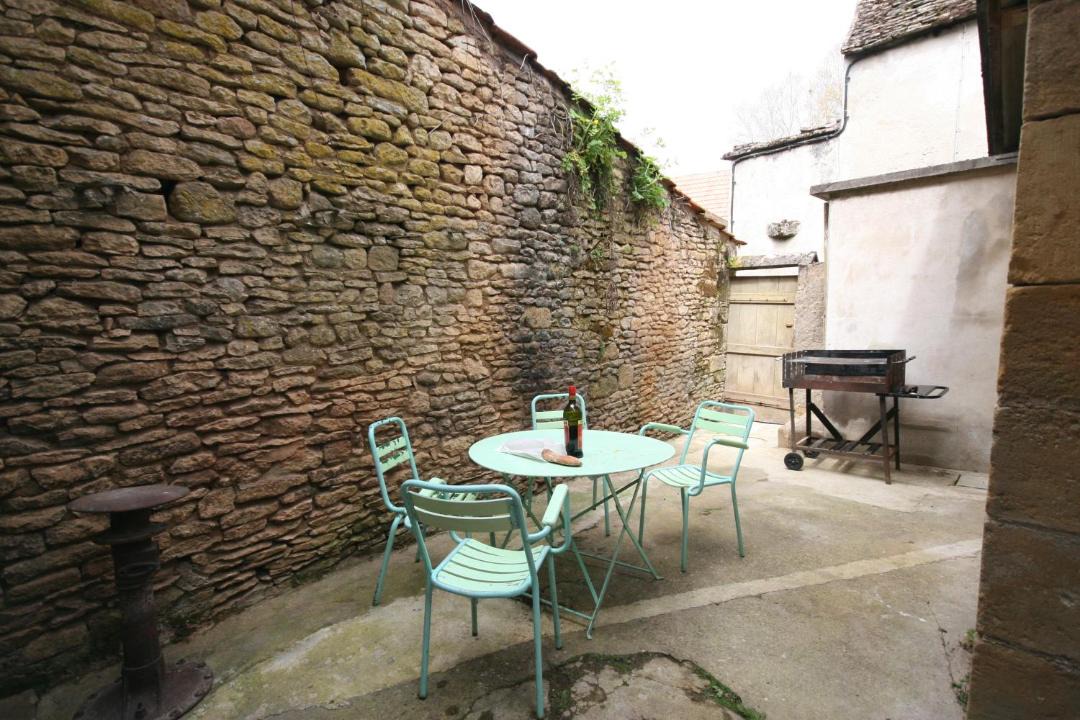 Photo of Others in Saint-Leon-sur-Vezere