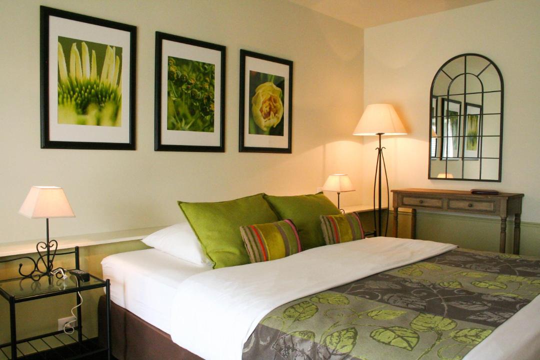 Photo of Bedroom in Les Salles-De-Castillon