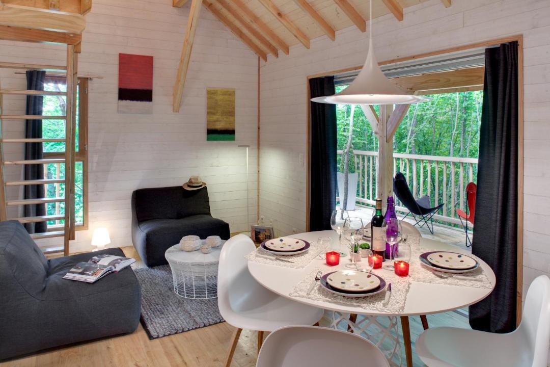 Photo of Livingroom in Saint-Mexant