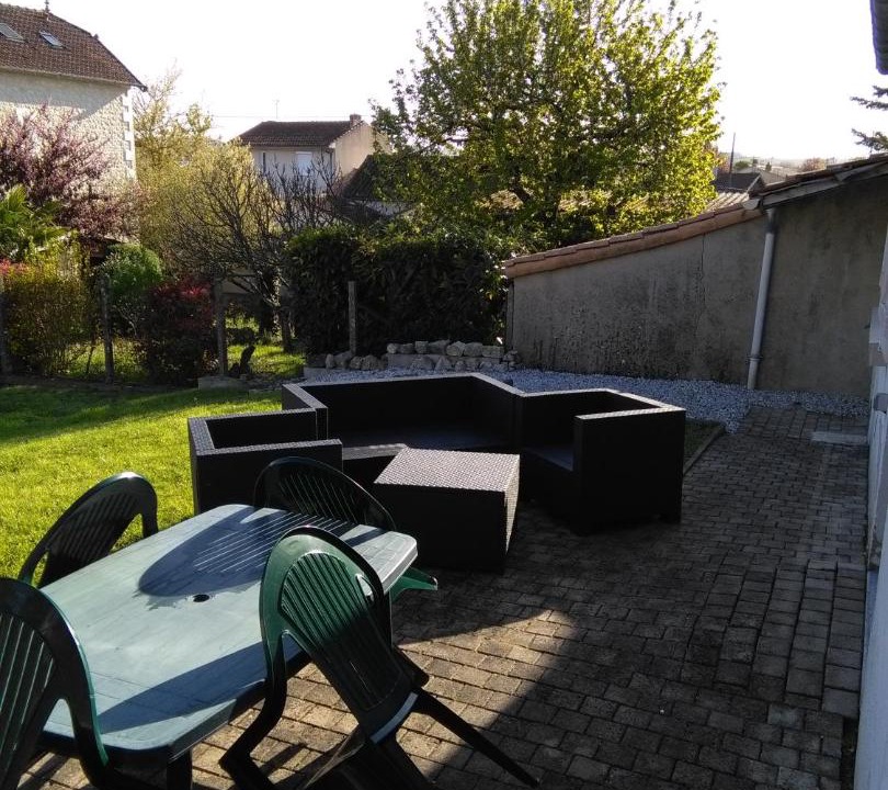 Photo of Patio Balcony in Ruelle-sur-Touvre