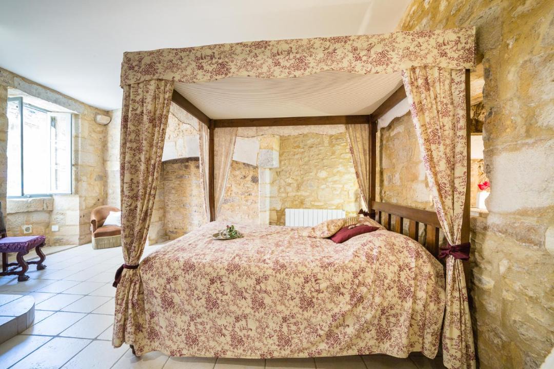 Photo of Bedroom in Beynac-et-Cazenac