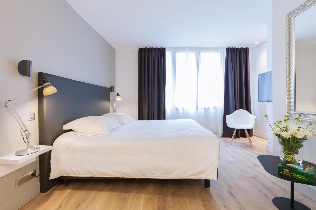 Photo of Bedroom in Hotel de Ville - Quinconces