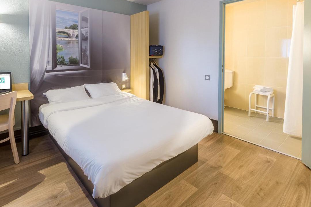 Photo of Bedroom in Lormont
