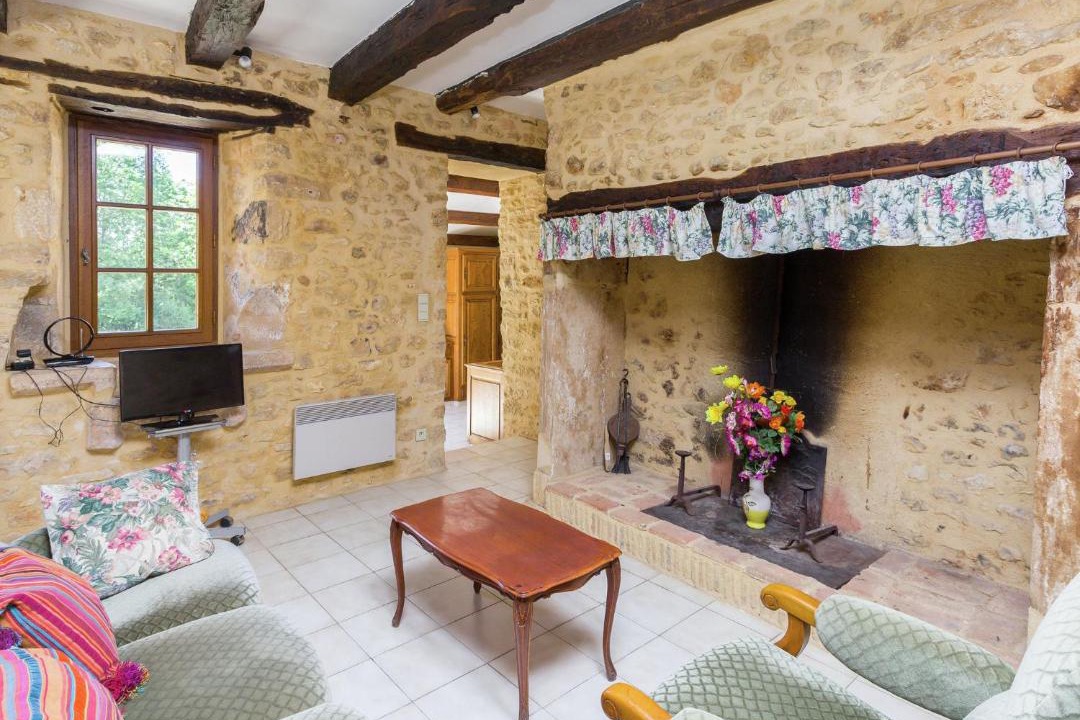 Photo of Livingroom in Sainte-Foy-de-Belves