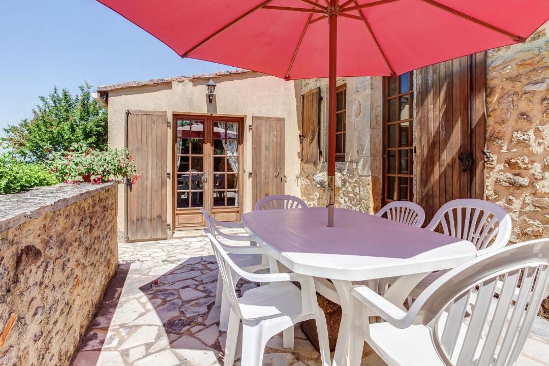 Photo of Patio Balcony in Sainte-Foy-de-Belves