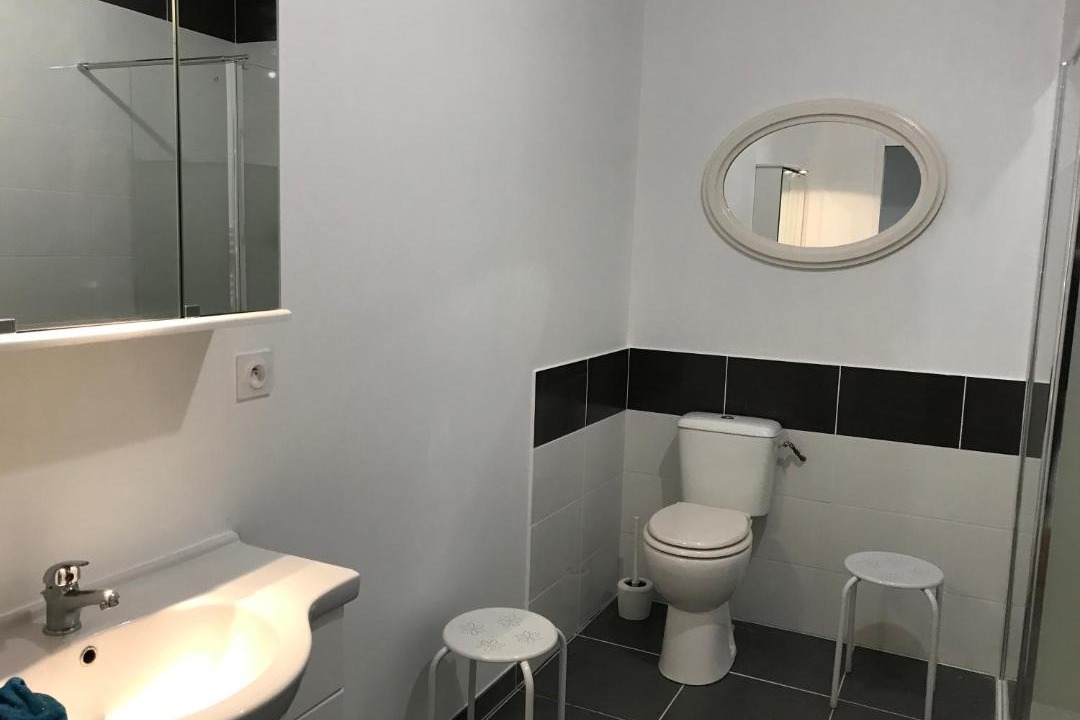 Photo of Bathroom in Royan