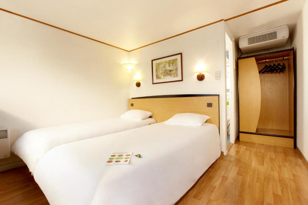 Photo of Bedroom in Saintes