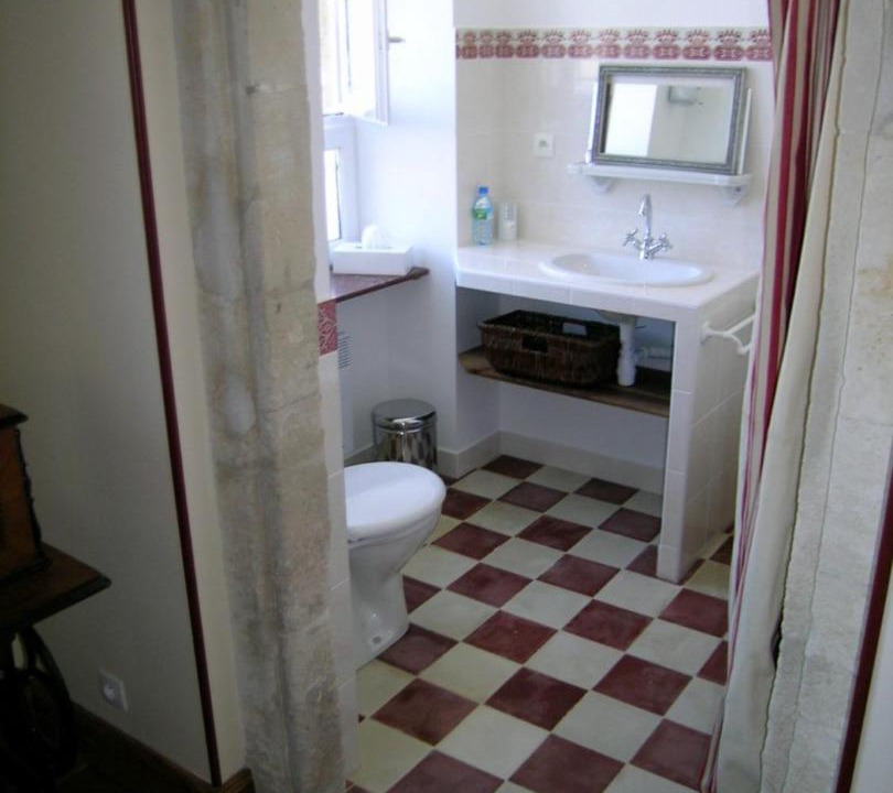 Photo of Bathroom in Montlieu la Garde