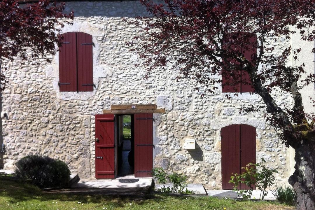 Photo of Buildings in Gueyze