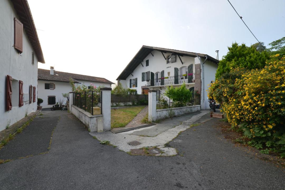 Photo of Others in Saint-Martin-d'Arrossa