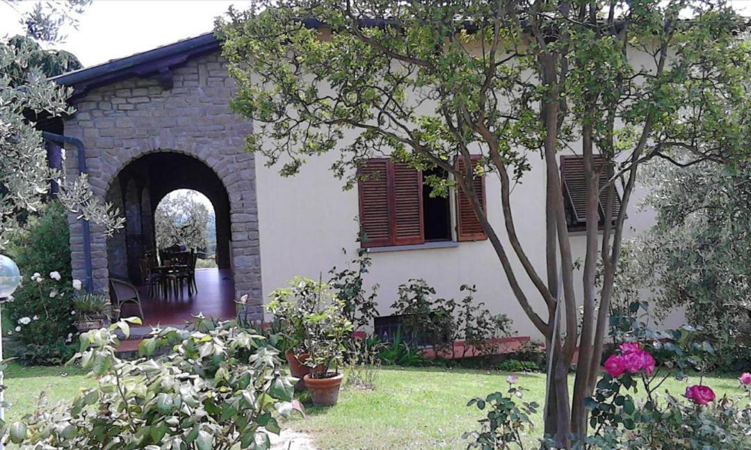 Photo of Buildings in Giugnano