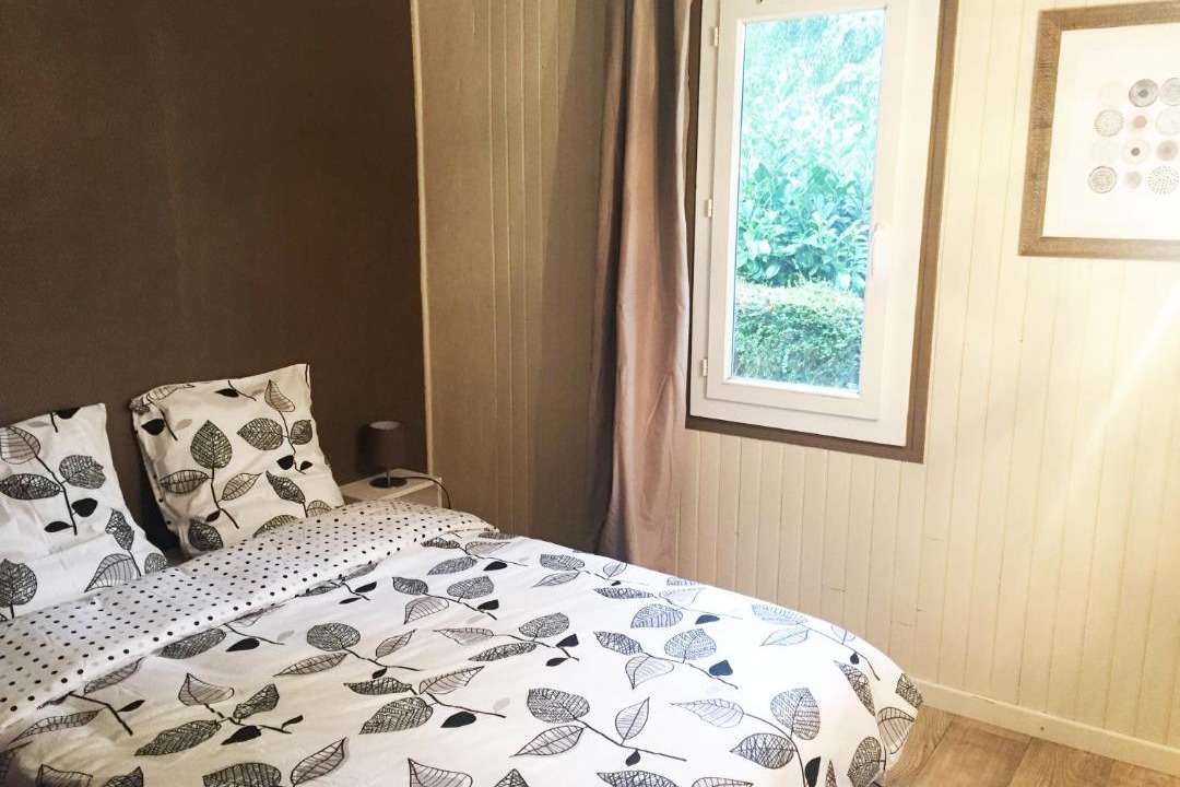Photo of Bedroom in Dolmayrac