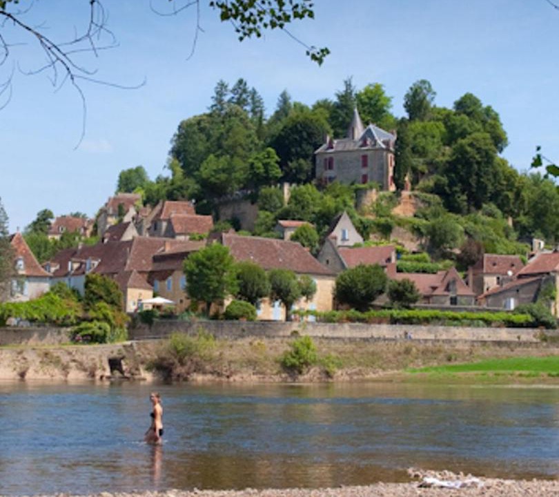 Photo of Buildings in Coux-et-Bigaroque-Mouzens