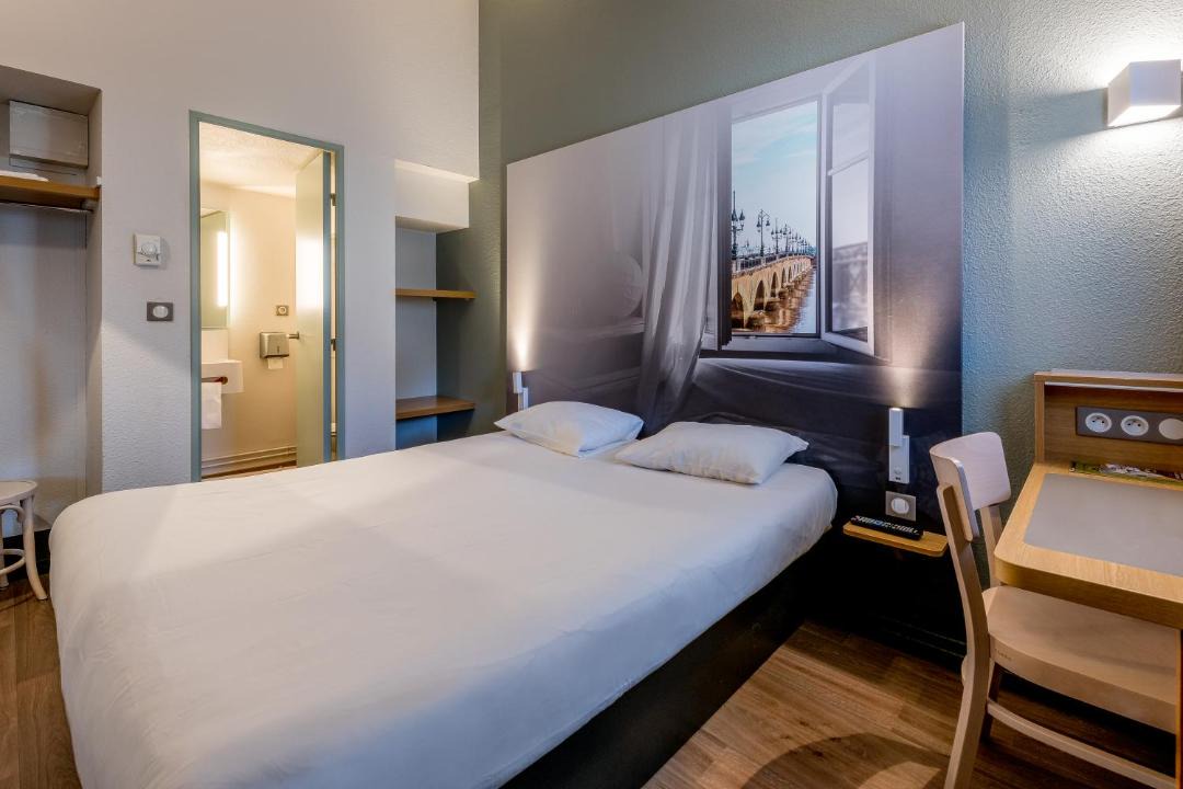 Photo of Bedroom in Lormont