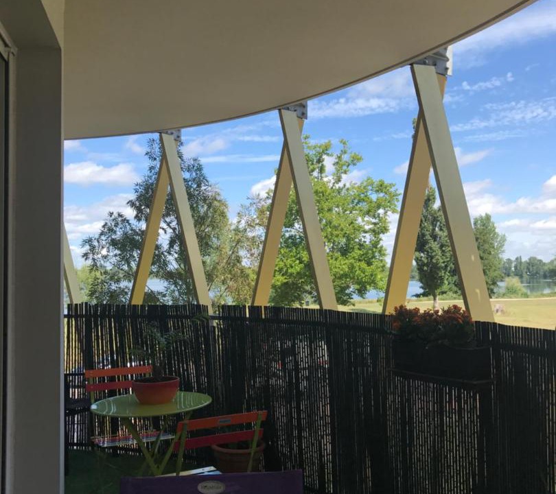 Photo of Patio Balcony in Quartier du Lac