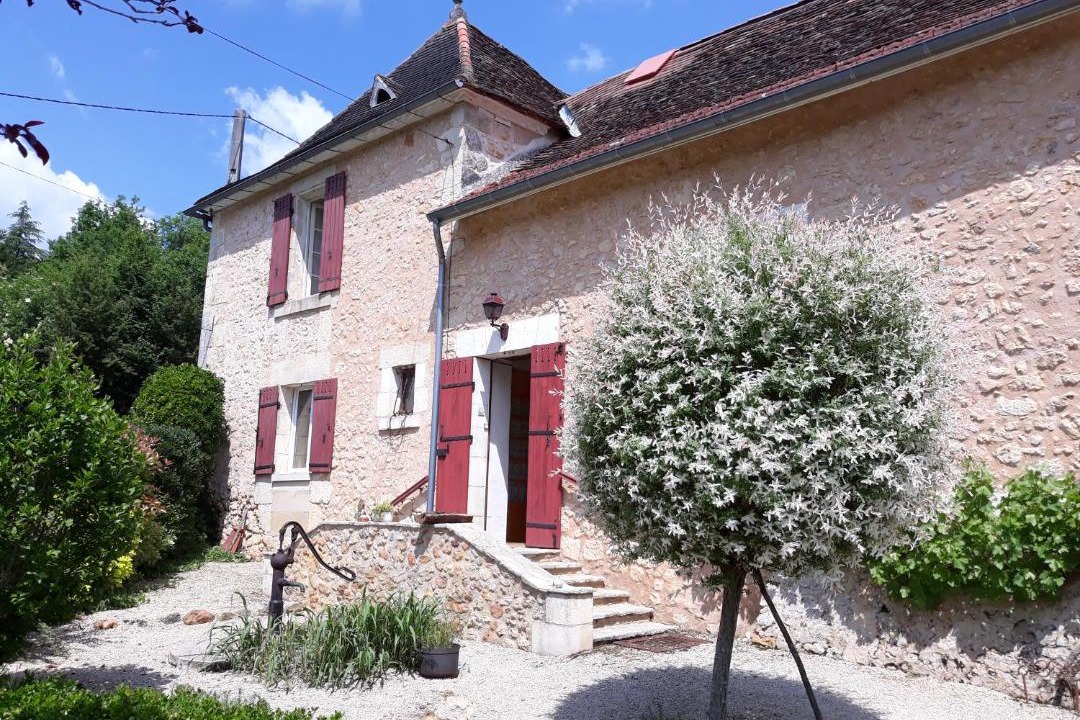 Photo of Others in Saint-Jean-d'Eyraud