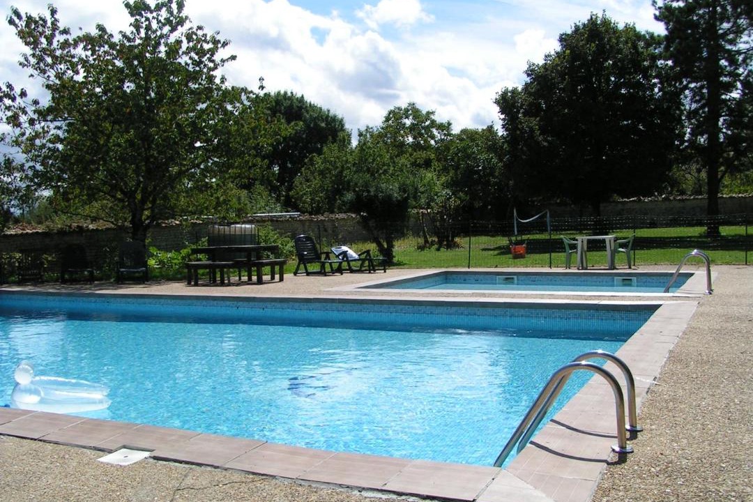 Photo of Others in Duil-sur-le-Mignon