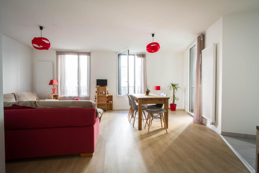 Photo of Livingroom in Bassins a Flot