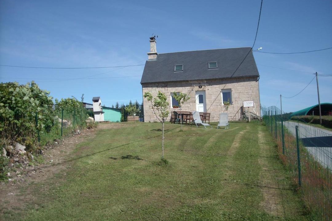 Photo of Buildings in Bonnefond