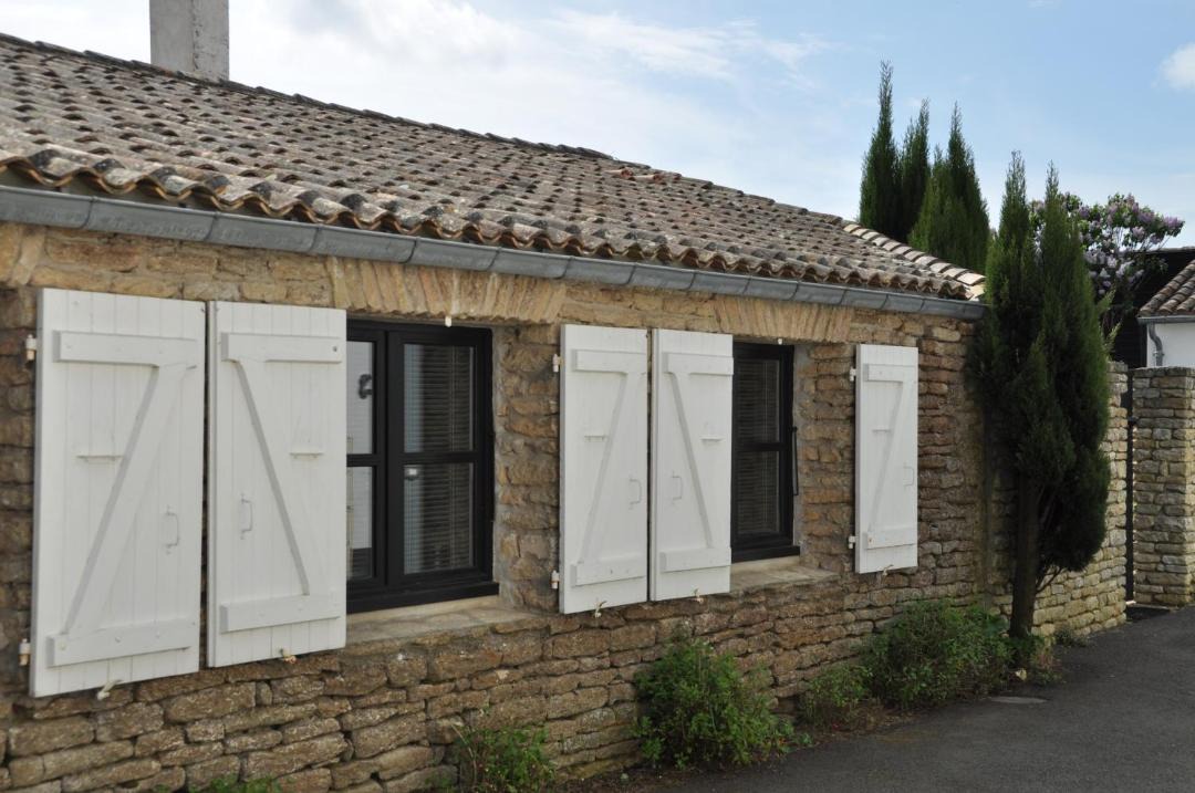 Photo of Buildings in Les Portes-en-Re