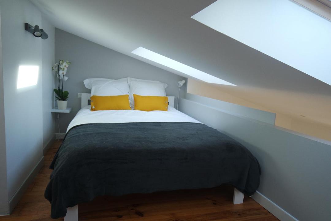 Photo of Bedroom in La Rochelle City Centre