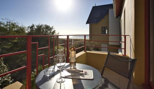 Apartment with View