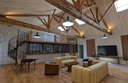Gondeville Apartment | Apartment Mainxe-Gondeville, 4 bedrooms, 8 persons