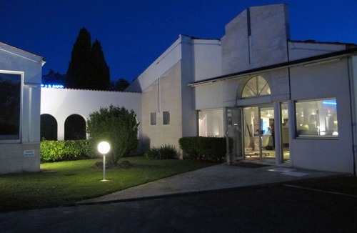 Saintes Hotel | Kyriad Saintes