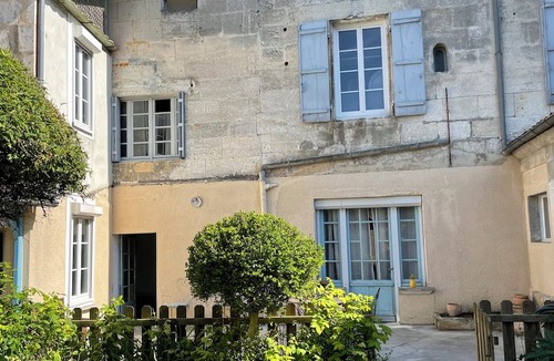 Mareuil en Perigord House | Jolie Maison en Coeur de Village, Commerces et Rando à Pieds, Animaux Acceptés