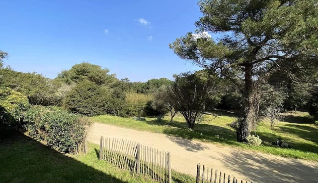 Duplex villa 50 meters from the southern cliffs of Porquerolles